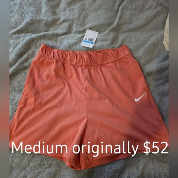 New Womens Oversized Nike Athletic Casual Lounge Shorts - Picture 1 of 2